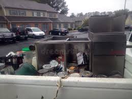 Best Moving and Downsizing Cleanouts  in Smithville, TX